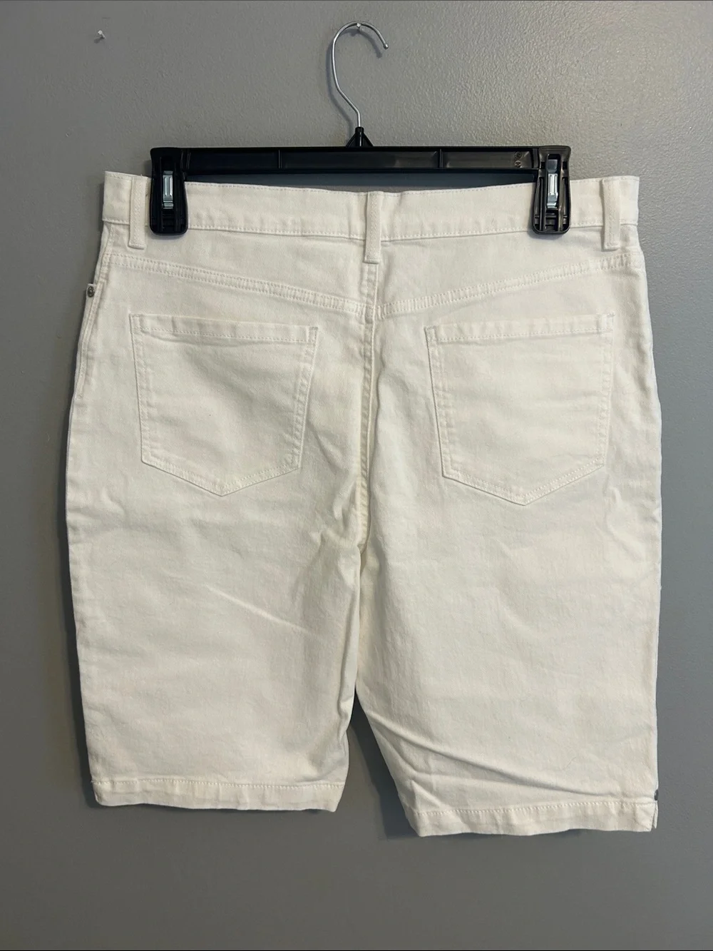 Gloria Vanderbilt White Denim Shorts
